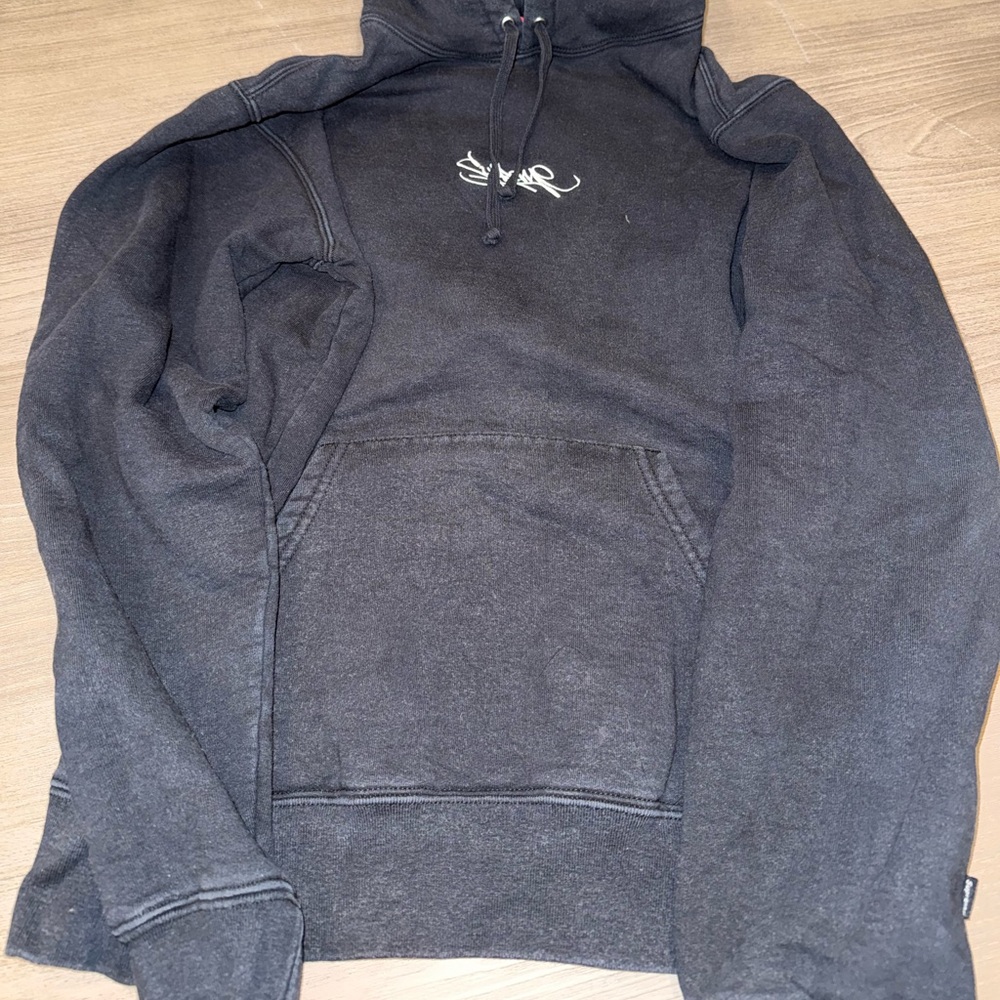 Supreme logo hoodie